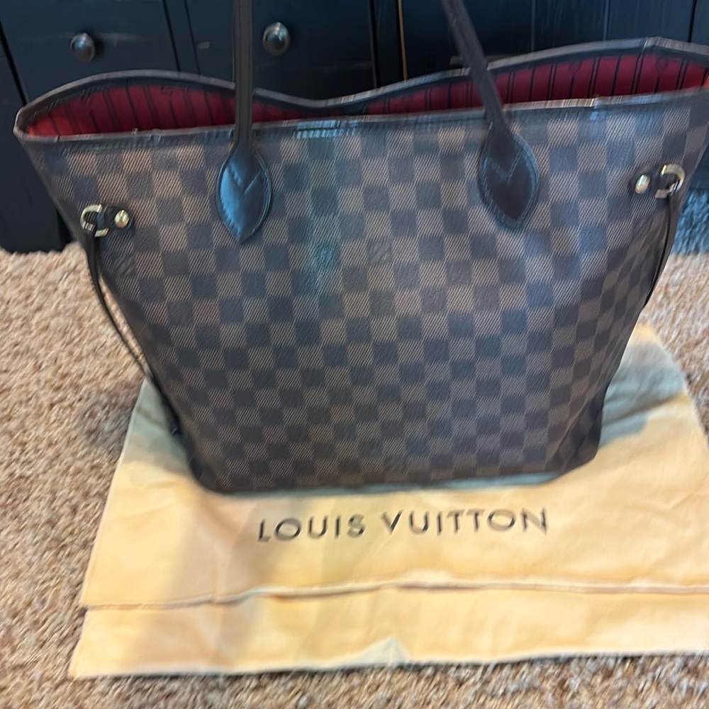 Louis Vuitton Damier Ebene Neverfull MM - Picture 2 of 16